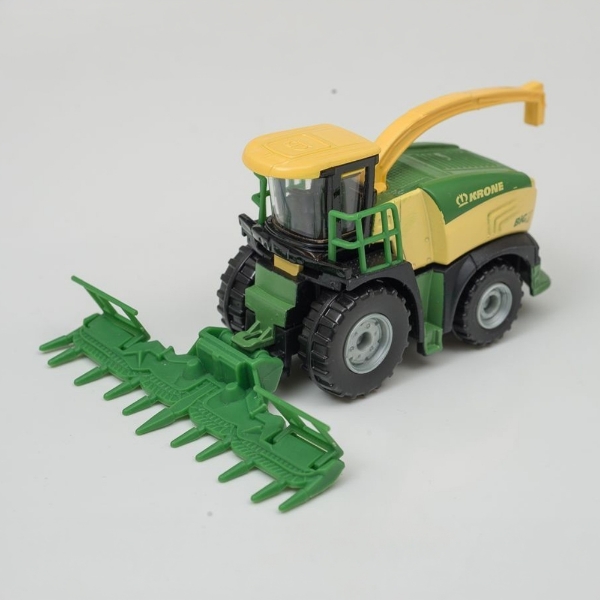 Majorette farm toy model featuring a detachable front header